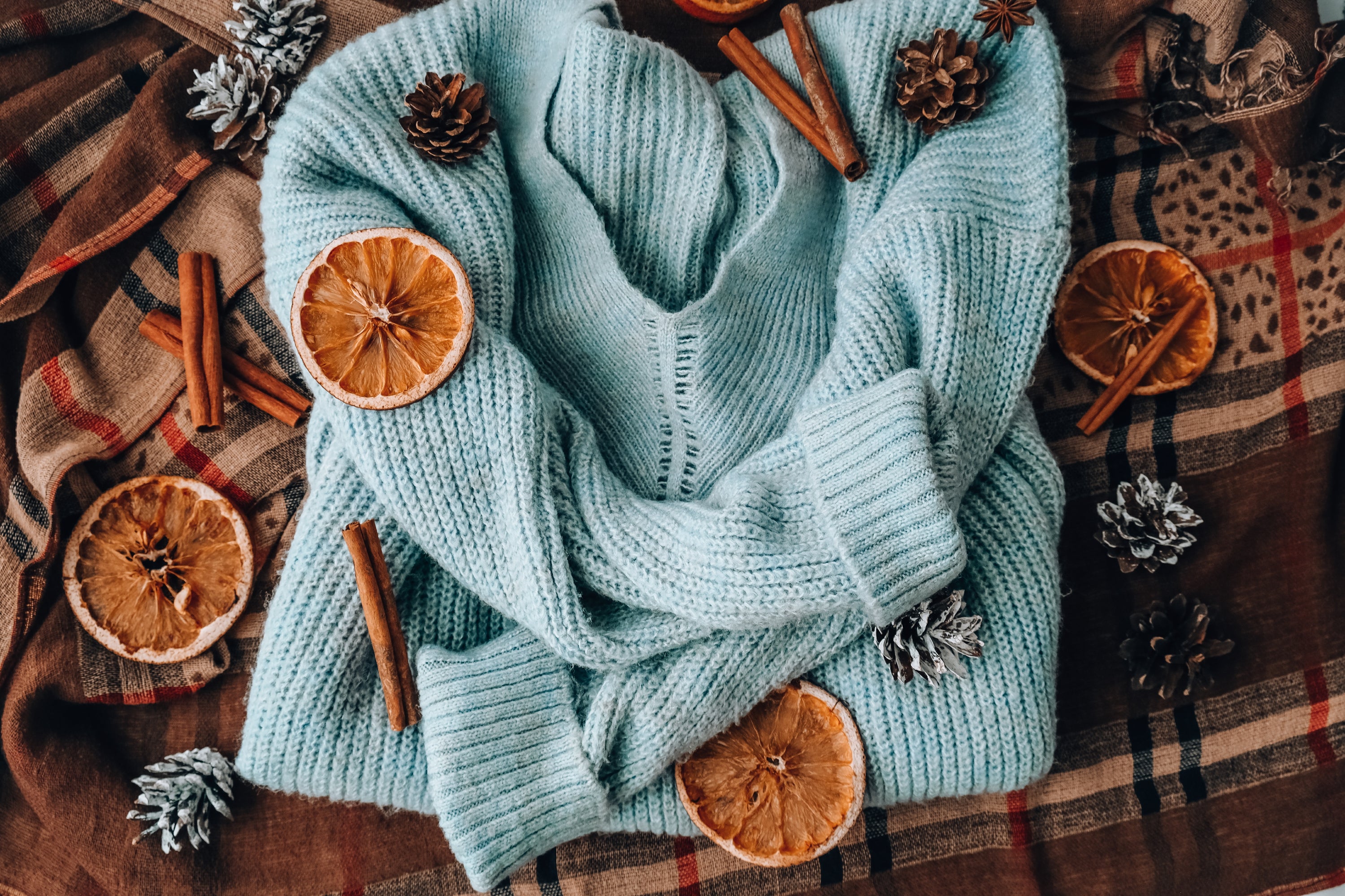 Choosing the Perfect Cashmere Sweater: A Guide to Every Season
