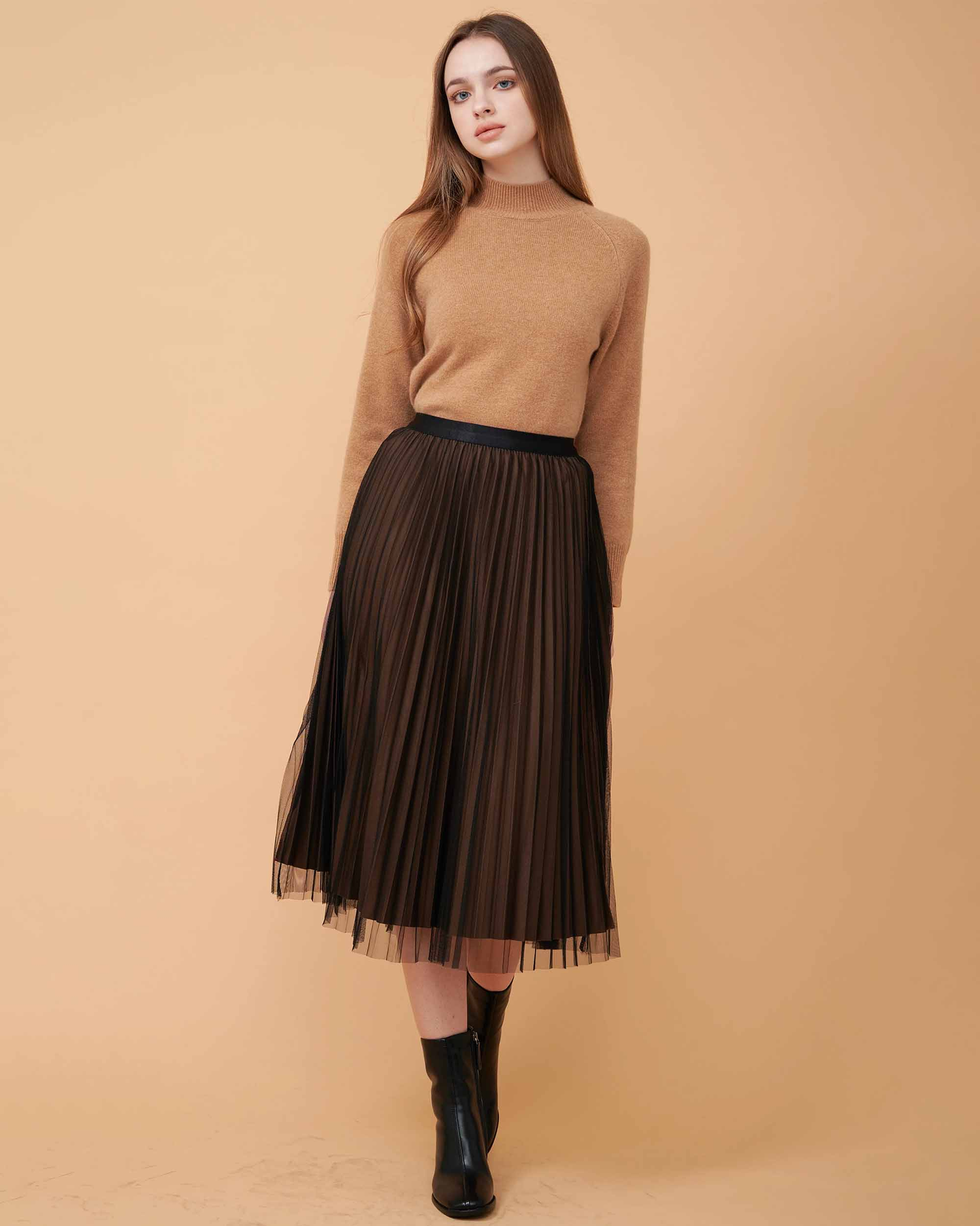 long skirt davinii cashmere sweater boots brown deep camel pullover fashion elegance luxurious comfort design unique fashionable