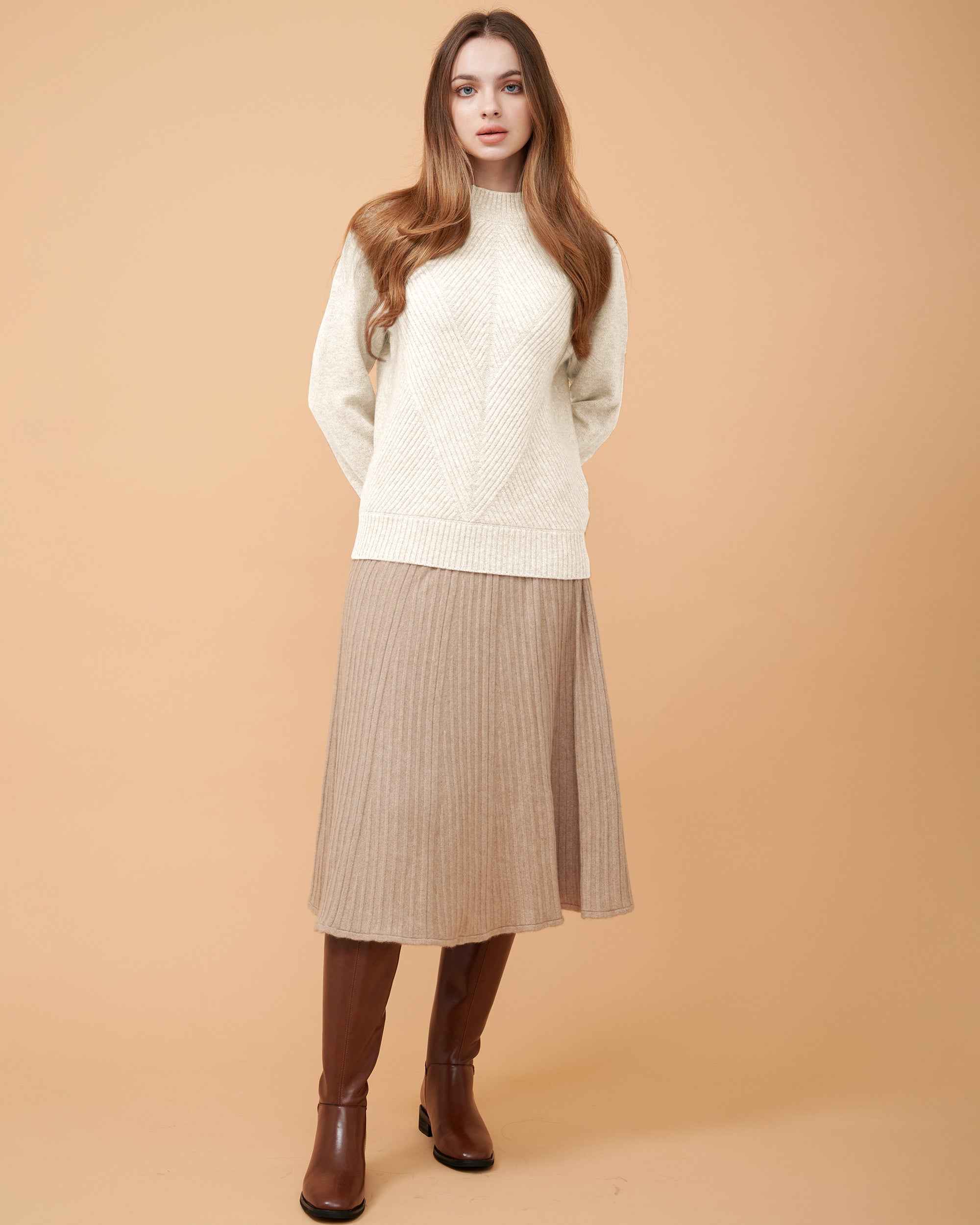 A front view of a cashmere sweater .sleek and sliming , very smooth & very comfy , DAVINII