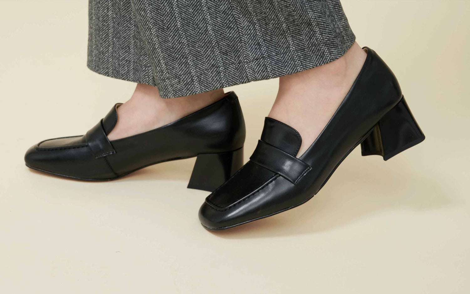 Leather square loafer , black , vey comfy and soft wear , DAVINII