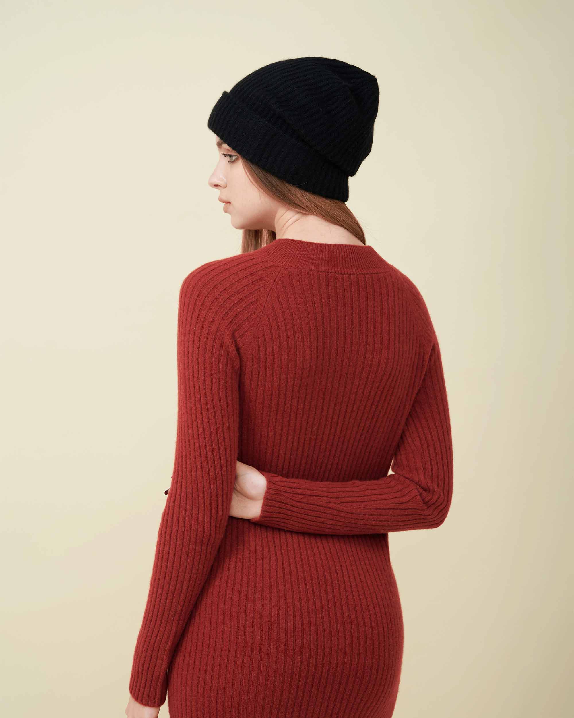 Cashmere Hat , High Quality Hat , 100% Cashmere Hat , Hat For All Seasons , Made By Davinii ,Back Image