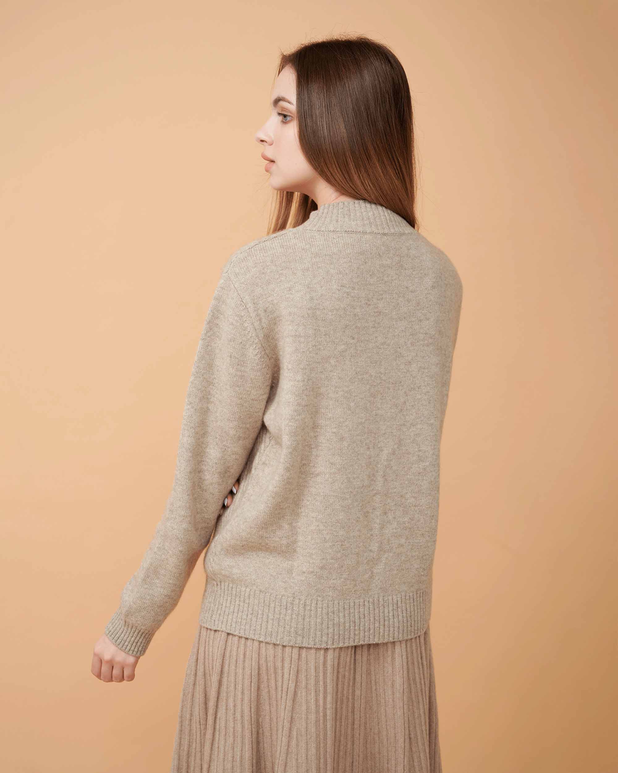 A backview of a cashmere sweater .sleek and sliming , very smooth & very comfy , DAVINII