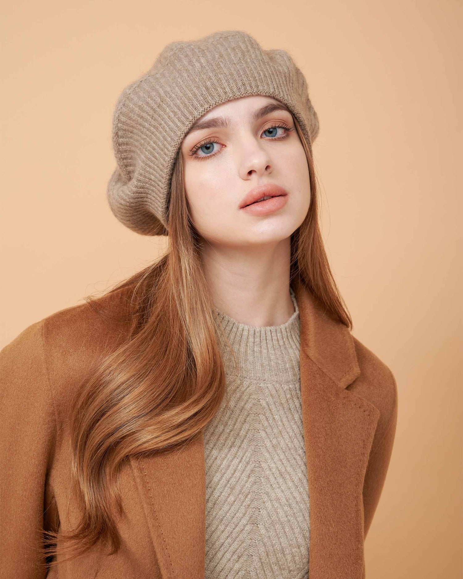 Cashmere Hat , High Quality Hat , Cashmere Taupe Hat , 100% Cashmere Hat , Hat For All Seasons , Made By Davinii , Straight Image 