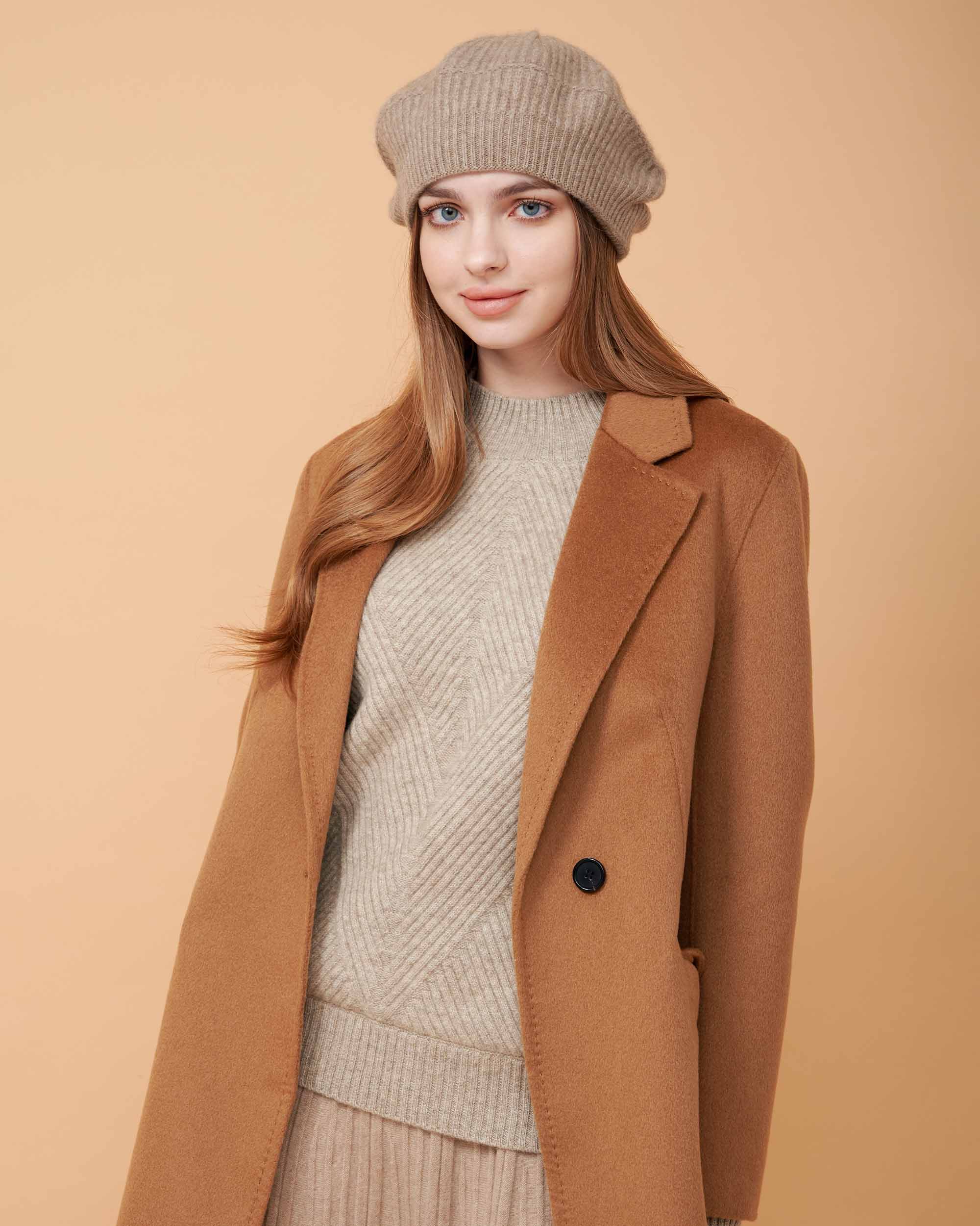 Cashmere Hat , High Quality Hat , Cashmere Taupe Hat , 100% Cashmere Hat , Hat For All Seasons , Made By Davinii , Straight Image 