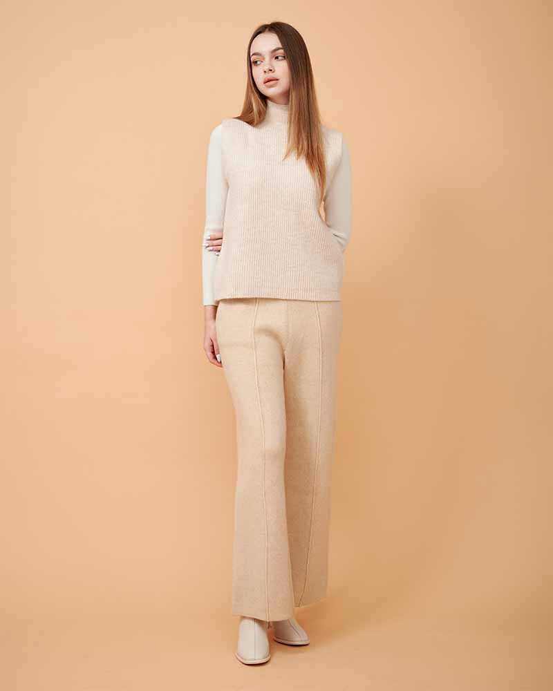 A front view of cashmere pant , values money and comfortness , smooth and comfy for every skin type 