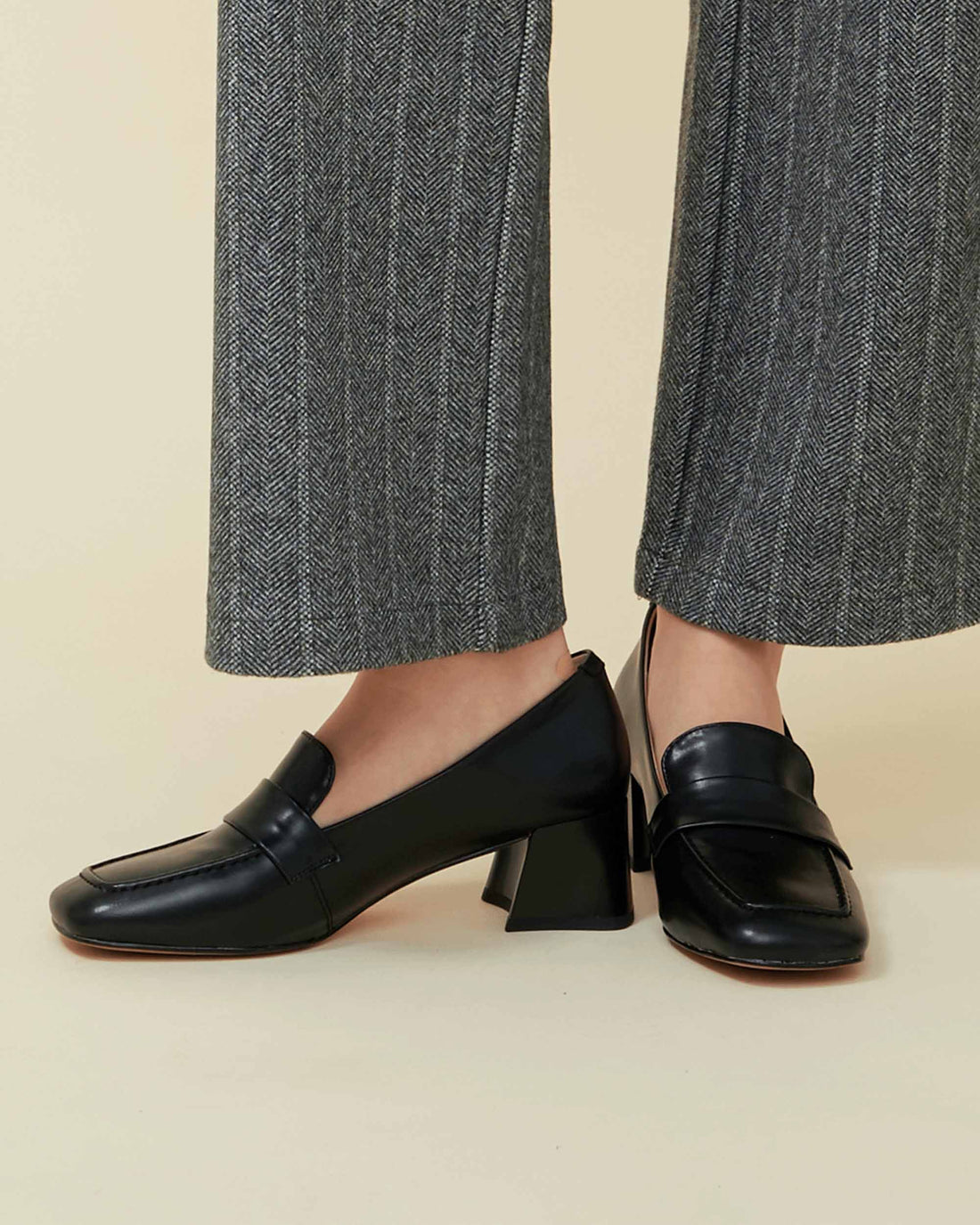 Leather square loafer , black , vey comfy and soft wear , DAVINII